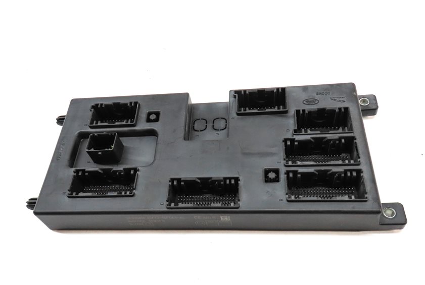 Thumbnail 2: 2016 RANGE ROVER SPORT (L494) 3.0L DIESEL ENGINE BODY CONTROL MODULE BCM