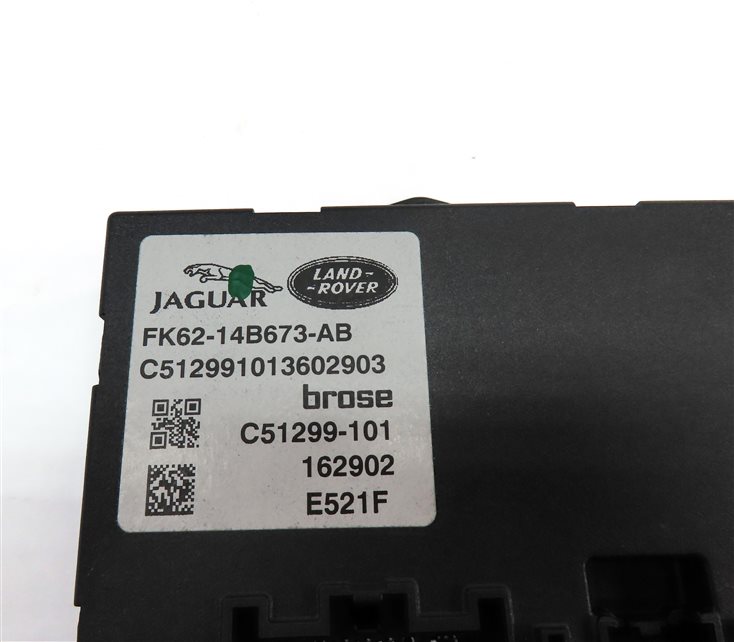 Thumbnail 5: 2015-2016 RANGE ROVER SPORT (L494) REAR TRUNK LIFT LIFTGATE CONTROL MODULE