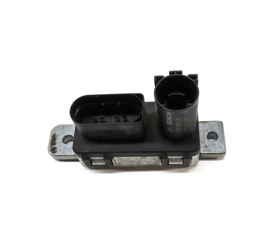 Thumbnail 2: 2016 RANGE ROVER SPORT (L494) 3.0L DIESEL ENGINE GLOW PLUG RELAY CONTROL MODULE