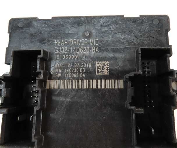 Thumbnail 5: 2016 RANGE ROVER SPORT (L494) LEFT REAR DOOR CONTROL MODULE