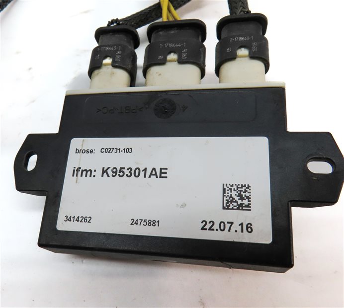 Thumbnail 5: 16 ROVER SPORT L494 REAR HATCH KICK PANEL SMART OPENER CONTROL MODULE w/ANTENNA
