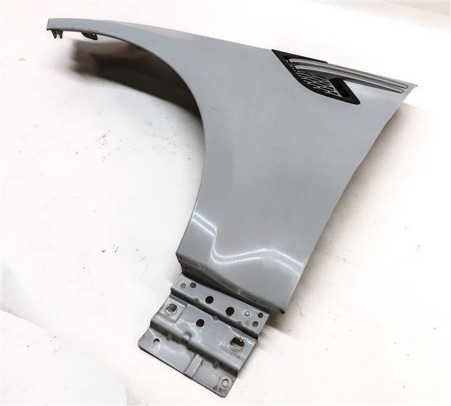 Thumbnail 2: 14-17 RANGE ROVER SPORT (L494) FRONT LEFT DRIVER FENDER w/ GRILLE VENT (White)