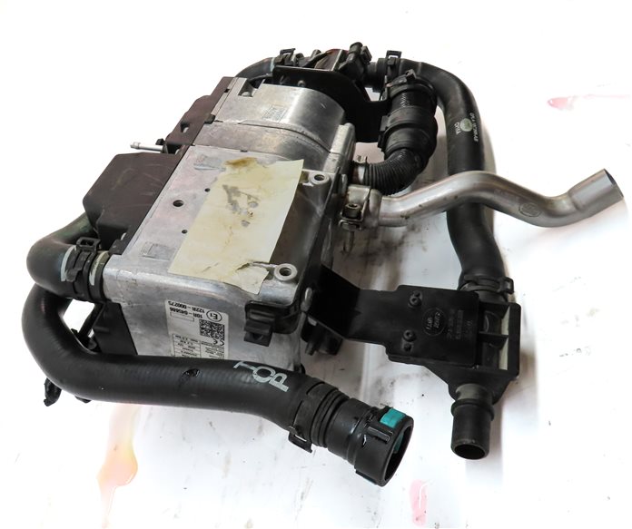Thumbnail 4: 2016 RANGE ROVER SPORT (L494) 3.0L DIESEL ENGINE COOLANT PRE HEATER