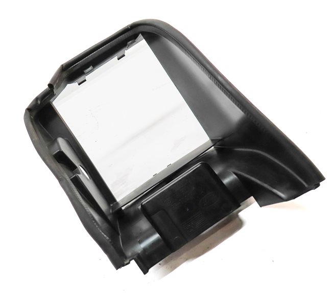 Thumbnail 3: 2016 RANGE ROVER SPORT (L494) 3.0L DIESEL ENGINE RIGHT AUXILIARY RADIATOR SHROUD
