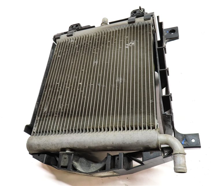 Thumbnail 7: 16 RANGE ROVER SPORT L494 3.0L DIESEL ENGINE RIGHT PASSENGER AUXILIARY RADIATOR