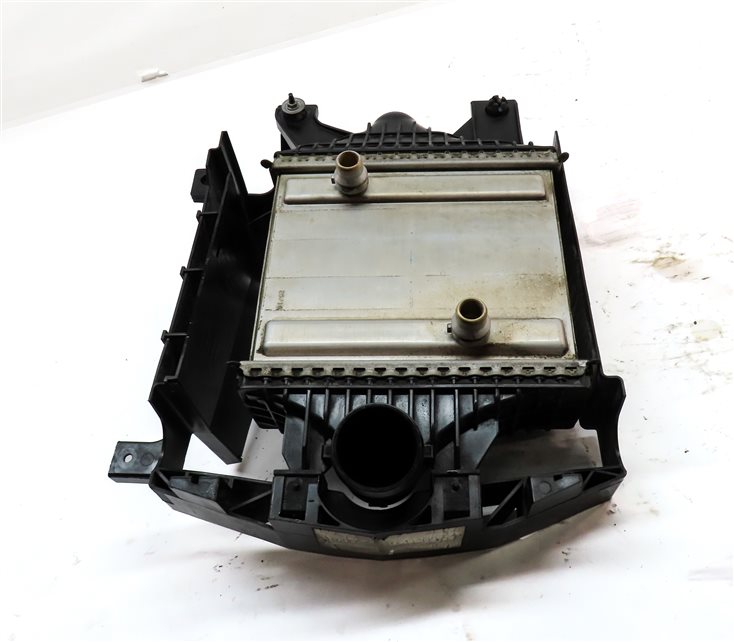 Thumbnail 6: 2016 RANGE ROVER SPORT (L494) 3.0L DIESEL ENGINE LEFT DRIVER AUXILIARY RADIATOR
