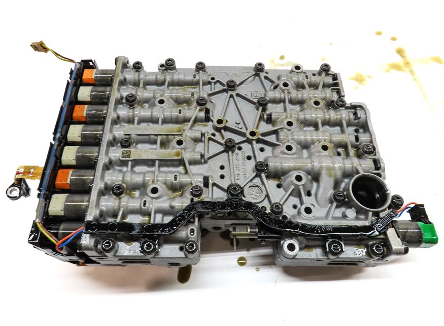 Thumbnail 6: 14-16 LR4 - RANGE ROVER SPORT (L405 L494) TRANSMISSION VALVE BODY w/ START STOP