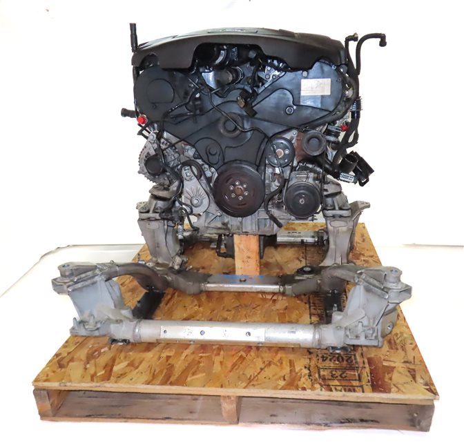 Thumbnail 2: 16-21 RANGE ROVER SPORT DISCOVERY L494 L496 3.0L DIESEL ENGINE ASSEMBLY  (116k)