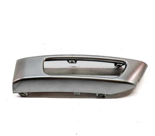Thumbnail 2: 2016 RANGE ROVER SPORT (L494) FRONT RIGHT PASSENGER FOG LIGHT LAMP TRIM