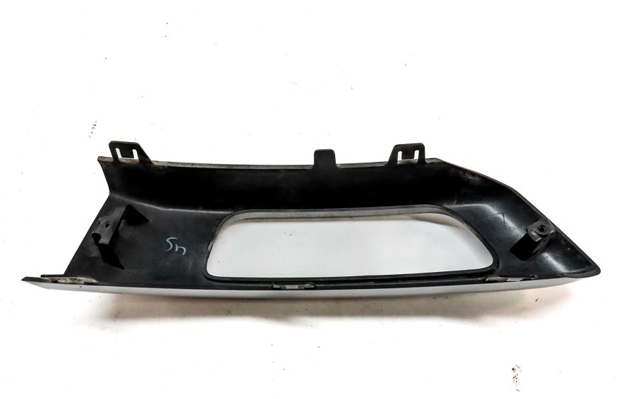 Thumbnail 6: 2016 RANGE ROVER SPORT (L494) FRONT RIGHT PASSENGER FOG LIGHT LAMP TRIM