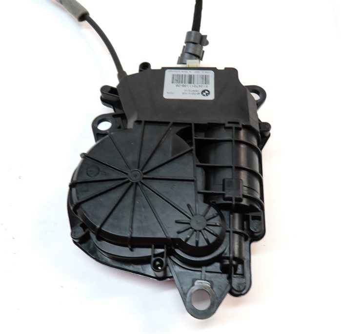 Thumbnail 5: 2010 BMW 535IGT (F07) REAR TRUNK LID LOCK LATCH ACTUATOR w/ CABLES