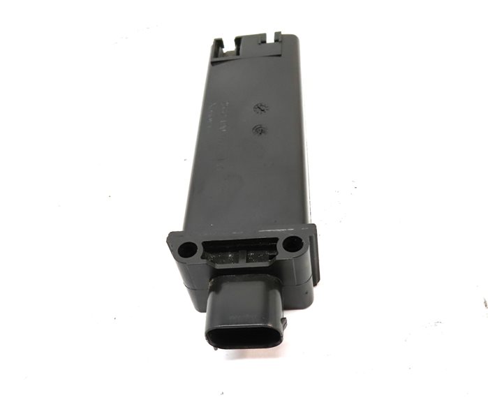 Thumbnail 6: 2010 BMW 535IGT (F07) TIRE PRESSURE MONITOR SYSTEM TPMS ANTENNA MODULE
