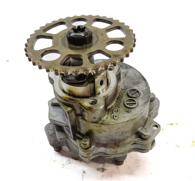 Thumbnail 3: 10-12 BMW 135i 335i 535i 640i X3 X5 X6 (E87 E90 E70) 3.0L N55 BRAKE VACUUM PUMP