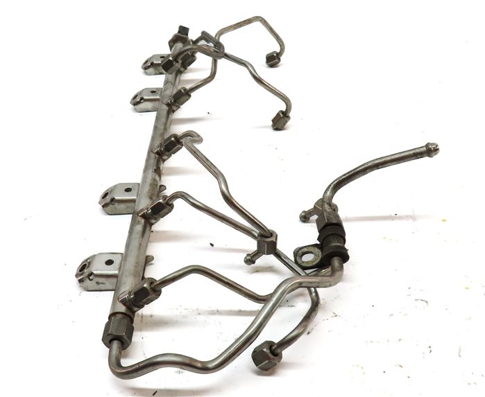 Thumbnail 3: 2010 BMW 535IGT (F07) 3.0L (N55) ENGINE FUEL RAIL w/ LINES & PRESSURE SENSOR