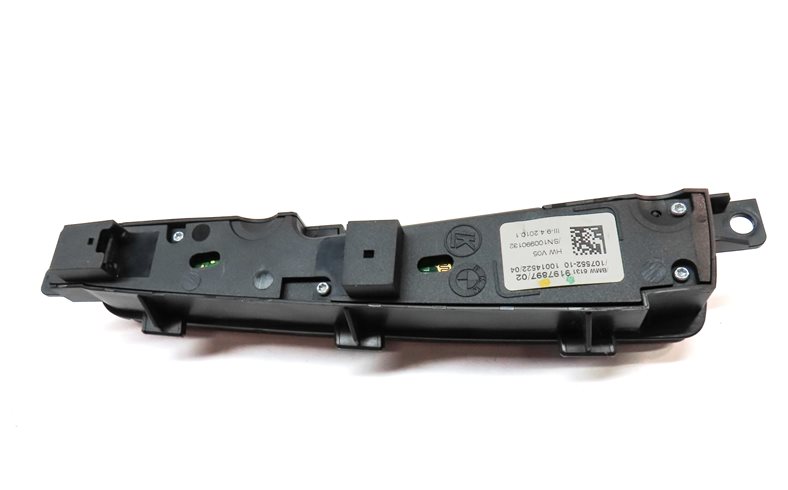 Thumbnail 7: 2010 BMW 535IGT (F07) DRIVER PARK ASSIST PDC TRACTION CONTROL SWITCH PANEL