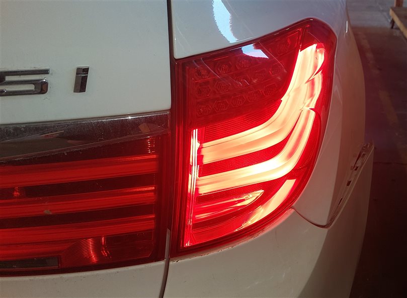 Thumbnail 2: 10-13 BMW 535iGT 550iGT (F07) RIGHT PASSENGER OUTER TAILLIGHT BRAKE LIGHT LAMP