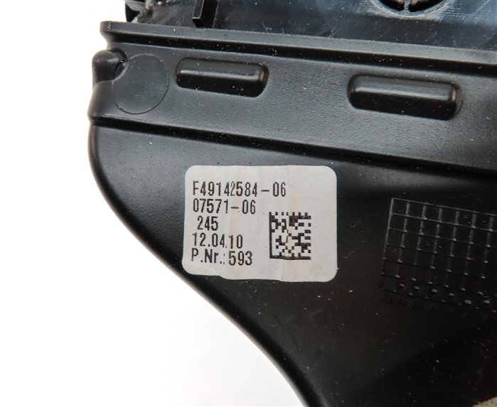 Thumbnail 7: 2010 BMW 535IGT (F07) FRONT CENTER DASH HEAT AIR AC HVAC DUAL VENT (Black)