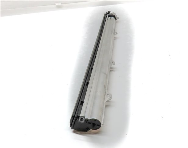 Thumbnail 3: 10-17 BMW 535iGT 550iGT F07 REAR RIGHT DOOR PRIMARY WINDOW SHADE ASSEMBLY