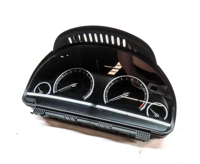 Thumbnail 1: 11 BMW 740i 750i 760i B7 F01 (2010 535iGT F07) SPEEDOMETER GAUGE CLUSTER (148k)
