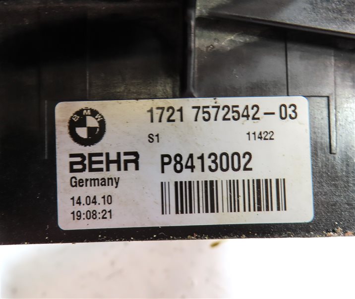 Thumbnail 10: 10-19 BMW 535i 550i 640i 740i 750i 760i (F01 F07 F10) ENGINE OIL COOLER RADIATOR