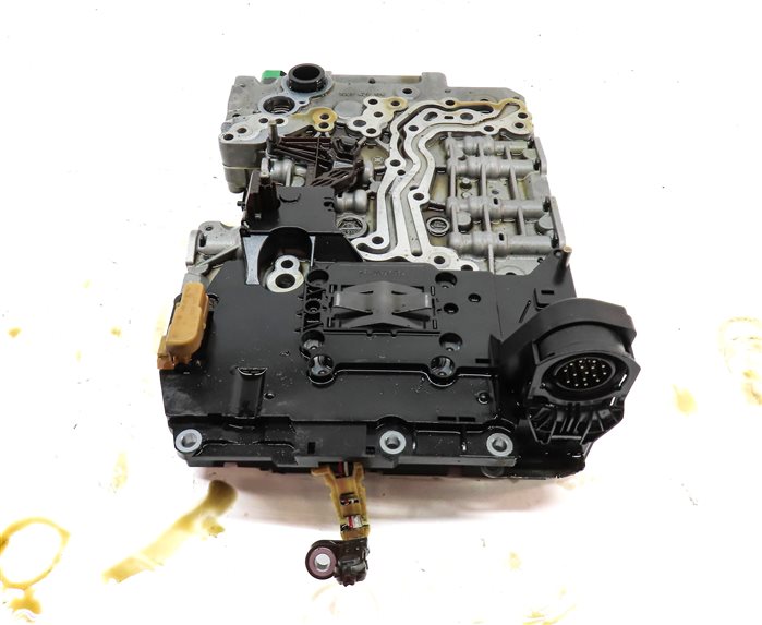 Thumbnail 4: 10-11 BMW 535i 535iGT (F07 F10) 3.0L - 8HP-45 AUTOMATIC TRANSMISSION VALVE BODY