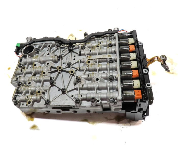 Thumbnail 5: 10-11 BMW 535i 535iGT (F07 F10) 3.0L - 8HP-45 AUTOMATIC TRANSMISSION VALVE BODY
