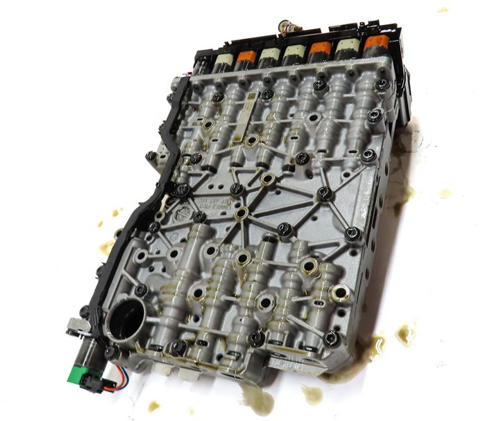 Thumbnail 7: 10-11 BMW 535i 535iGT (F07 F10) 3.0L - 8HP-45 AUTOMATIC TRANSMISSION VALVE BODY