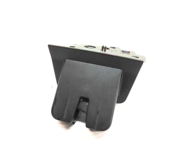 Thumbnail 3: 2015 AUDI Q3 (8U) REAR TRUNK TAILGATE LIFTGATE HATCH LID LOCK LATCH ACTUATOR