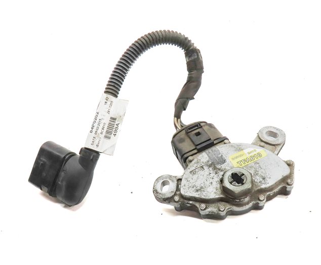 Thumbnail 2: 2015 AUDI Q3 (8U) 2.0L (CCTA) AUTOMATIC TRANSMISSION NEUTRAL SAFETY SWITCH