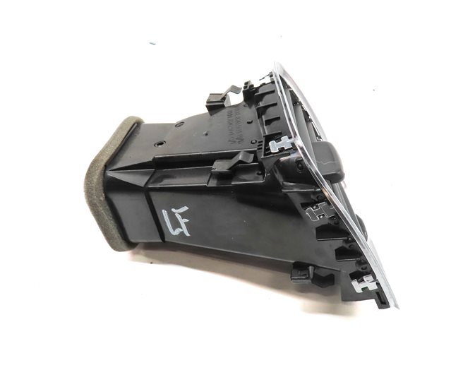 Thumbnail 3: 2015 AUDI Q3 (8U) FRONT LEFT DRIVER DASH HEAT AIR AC HVAC VENT (Black)