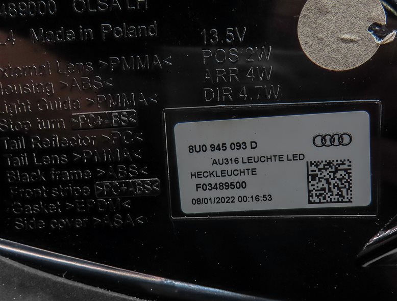 Thumbnail 6: 2015 AUDI Q3 (8U) REAR LEFT DRIVER TRUNK HATCH LED TAILLIGHT BRAKE LIGHT LAMP