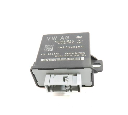 Thumbnail 2: 2015 AUDI Q3 (8U) HEADLIGHT HEAD LIGHT LAMP RANGE CONTROL MODULE