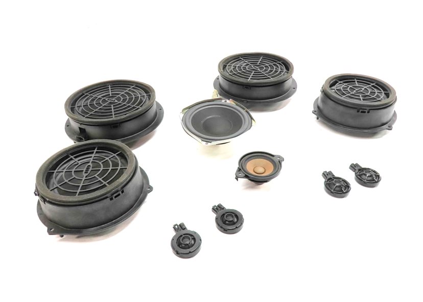 Thumbnail 3: 2015 AUDI Q3 (8U) RADIO STEREO AUDIO SOUND SYSTEM SPEAKER SET/10