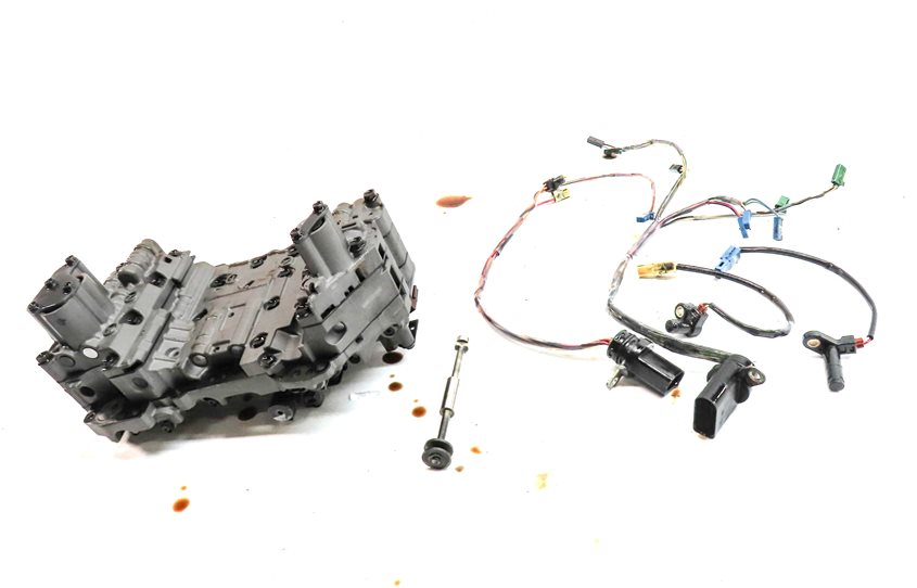 Thumbnail 2: 15-18 VW CC TIGUAN AUDI Q3 (8U) 09M A/T AUTO AUTOMATIC TRANSMISSION VALVE BODY