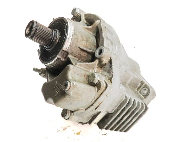 Thumbnail 3: 2009-2018 VW TIGUAN CC AUDI Q3 (8U) 2.0L AWD FRONT TRANSFER CASE ANGLE GEAR