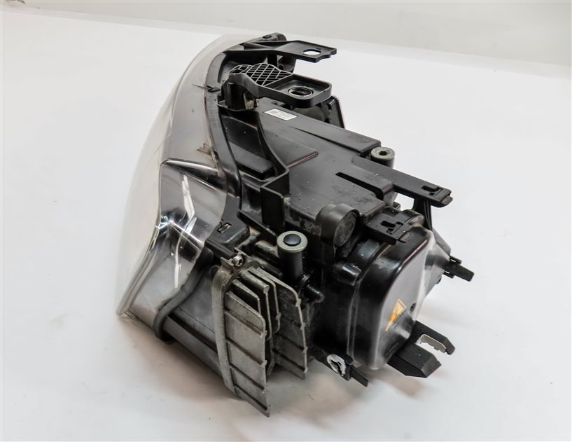 Thumbnail 4: 2015 AUDI Q3 (8U) FRONT LEFT DRIVER XENON HID HEADLIGHT LIGHT LAMP (NON AFS)