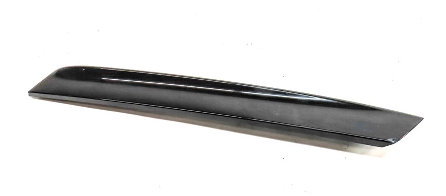 Thumbnail 5: 2015 AUDI Q3 (8U) REAR LEFT LOWER DOOR MOULDING TRIM PANEL (Black)