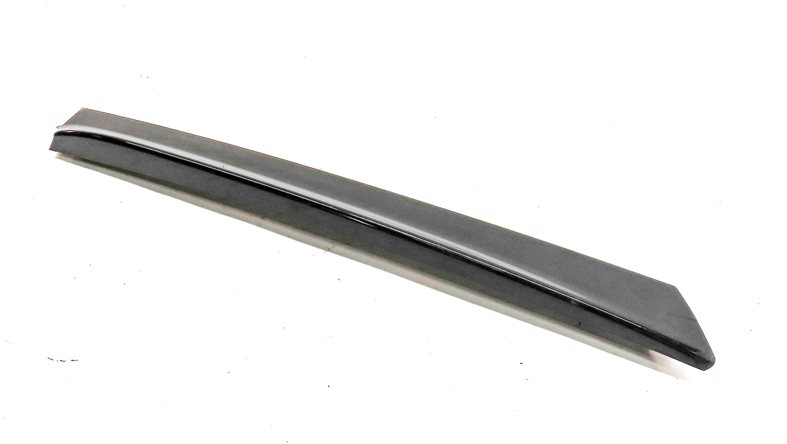 2015 AUDI Q3 (8U) REAR RIGHT WINDOW EDGE TRIM MOULDING