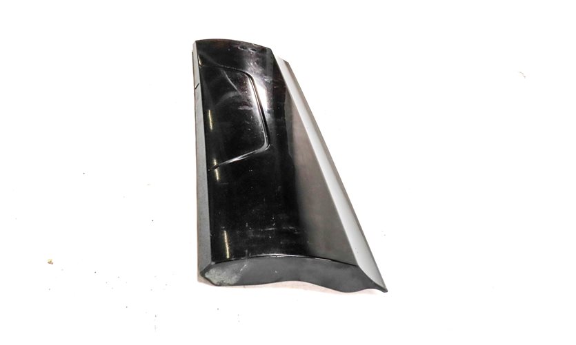 Thumbnail 3: 2015 AUDI Q3 (8U) REAR RIGHT LOWER DOOR MOULDING TRIM PANEL (Black)