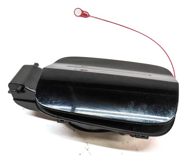 Thumbnail 3: 15-18 AUDI A3 S3 8V FUEL TANK FILLER GAS TANK DOOR FLAP COVER w/HOUSING (BLACK)