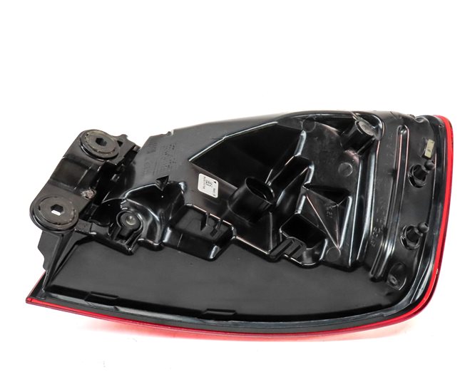 Thumbnail 6: 15-16 AUDI A3 S3 (8V) SEDAN CONVERTIBLE REAR LEFT LED TAILLIGHT BRAKE LIGHT LAMP