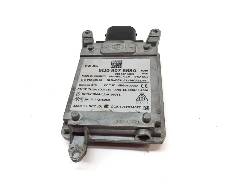 Thumbnail 2: 2015-2016 AUDI A3 S3 (8V) BLIND SPOT RADAR SENSOR MODULE (SLAVE)