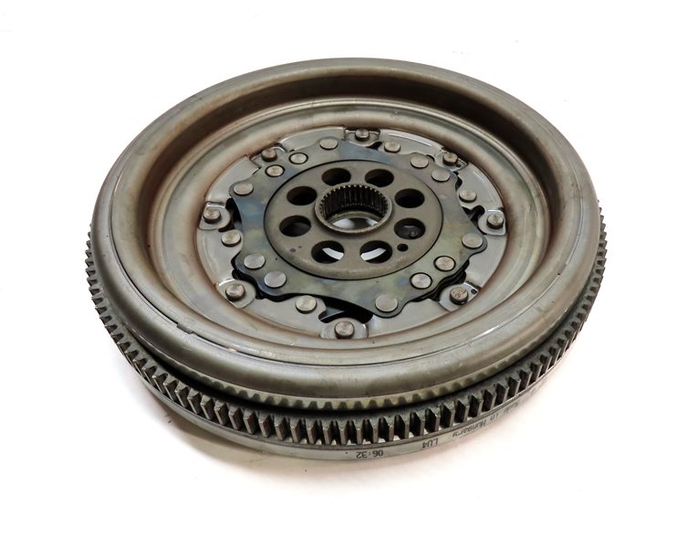 15-18 VW GOLF GTI AUDI A3 S3 TT 8V MK3 2.0L TURBO AUTOMATIC FLYWHEEL FLEX PLATE