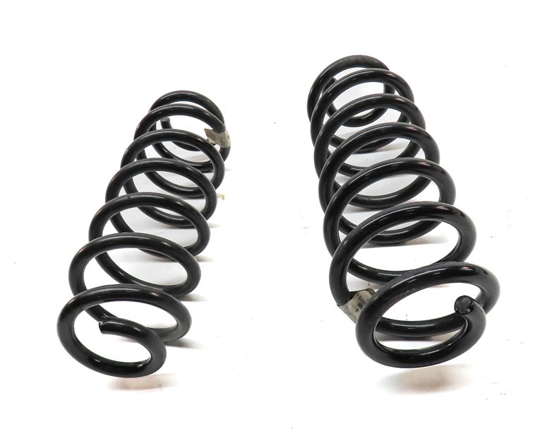 Thumbnail 2: 2015-2018 AUDI A3 S3 RS3 (8V) REAR LEFT & RIGHT SUSPENSION COIL SPRING SET/2