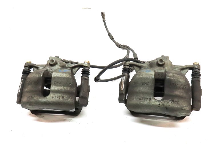 Thumbnail 2: 2015-2017 VW GOLF / AUDI A3 TT (8V MK3) 1.8T 2.0T FRONT DISC BRAKE CALIPER SET