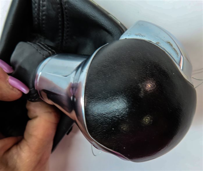 Thumbnail 10: 15 AUDI A3 (8V) AUTOMATIC TRANSMISSION SHIFT SHIFTER HANDLE KNOB w/ BOOT (BLACK)