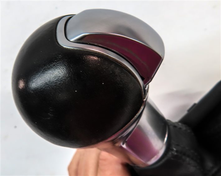 Thumbnail 9: 15 AUDI A3 (8V) AUTOMATIC TRANSMISSION SHIFT SHIFTER HANDLE KNOB w/ BOOT (BLACK)