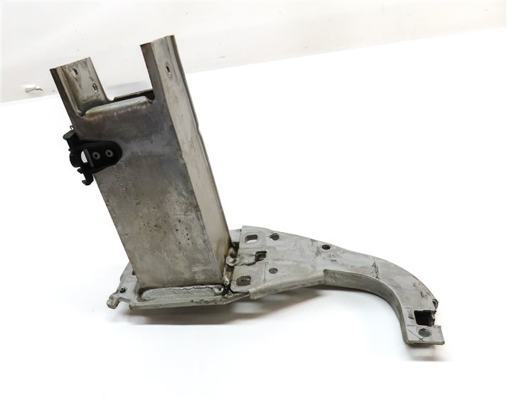 Thumbnail 2: 2012-2018 AUDI A6 A7 S6 S7 RS7 (C7 4G8) FRONT LEFT DRIVER BUMPER MOUNT BRACKET