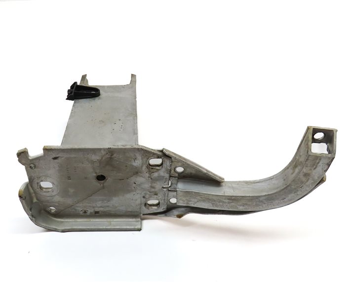 Thumbnail 6: 2012-2018 AUDI A6 A7 S6 S7 RS7 (C7 4G8) FRONT LEFT DRIVER BUMPER MOUNT BRACKET