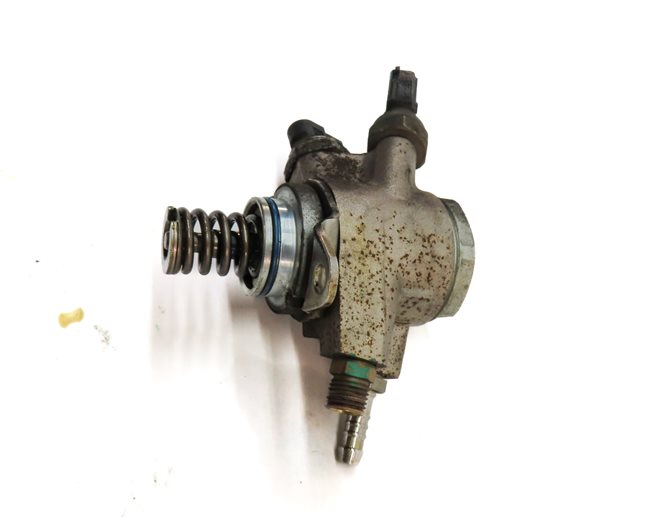 Thumbnail 6: 12-17 AUDI A6 A7 A8 Q5 Q7 S4 S5 (B8 8K 8T C7 4L) 3.0L HIGH PRESSURE FUEL PUMP